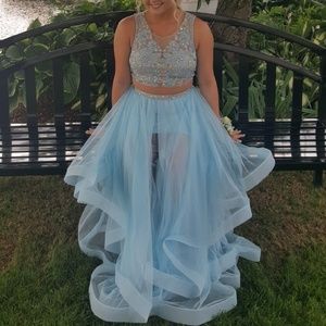 Blue 2 piece prom dress